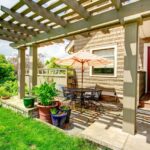 Jak vybrat pergolu na zahradu, která bude ladit s vaším domem i životním stylem